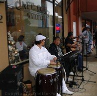 Picture of musicians at Wailuku First Friday, Maui, Hawaii.